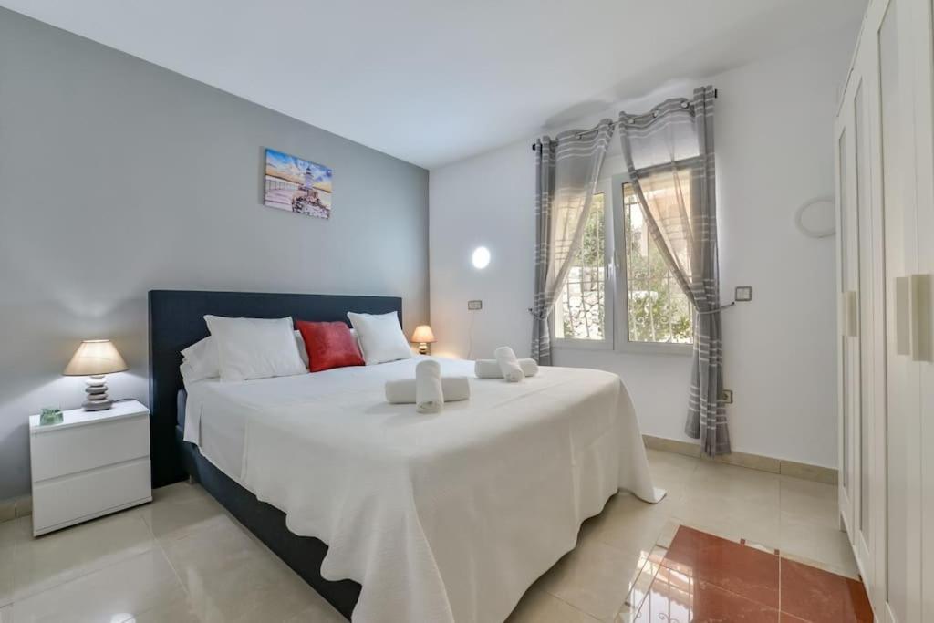 Villas Guzman - Tango Calp Extérieur photo